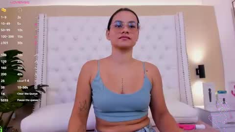 nickky online show from June 15, 2026, 2:08 pm