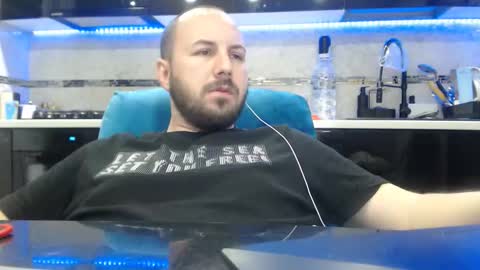 Julian online show from March 28, 2026, 11:59 pm