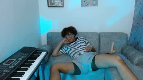 Nickolas Muoz online show from January 13, 2025, 9:09 pm