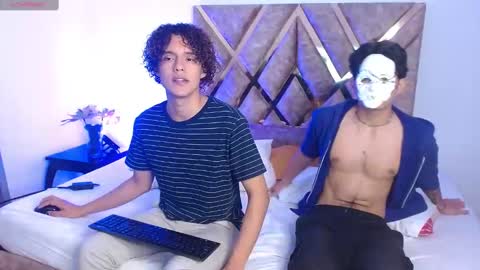 Nickolas Muoz online show from March 9, 2025, 1:04 pm