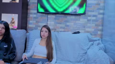 nicky_as online show from June 22, 2026, 5:59 am