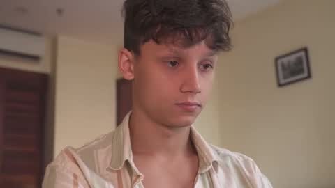 Nicky Neal online show from December 14, 2025, 2:39 am