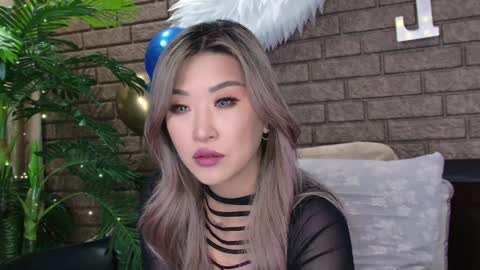 Snapshot of nicky_owl chatting on December 16, 2024, 3:11 pm Today is my 41st birthday And in 2 hours Im waiting for you on the stream Stock up on tokens and a good mood Nicky online show from December 16, 2024, 3:11 pm