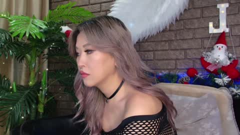 Snapshot of nicky_owl chatting on January 6, 2025, 8:46 am Today is my 41st birthday And in 2 hours Im waiting for you on the stream Stock up on tokens and a good mood Nicky online show from January 6, 2025, 8:46 am