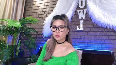 Snapshot of nicky_owl chatting on February 3, 2025, 8:24 am Today is my 41st birthday And in 2 hours Im waiting for you on the stream Stock up on tokens and a good mood Nicky online show from February 3, 2025, 8:24 am