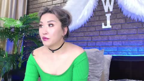 Snapshot of nicky_owl chatting on February 12, 2025, 4:22 pm Today is my 41st birthday And in 2 hours Im waiting for you on the stream Stock up on tokens and a good mood Nicky online show from February 12, 2025, 4:22 pm