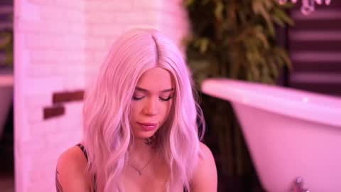 Nicky online show from March 1, 2026, 7:16 pm