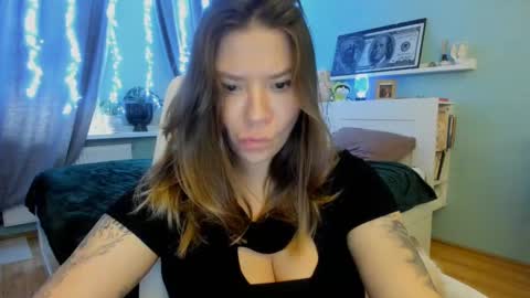 NickyBlein online show from December 4, 2024, 7:06 am