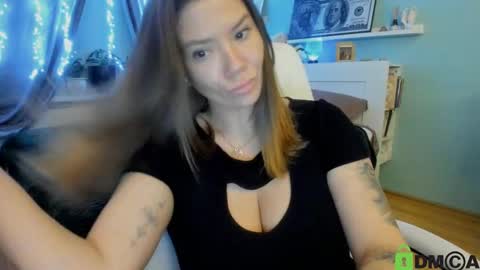 NickyBlein online show from December 4, 2024, 1:20 pm