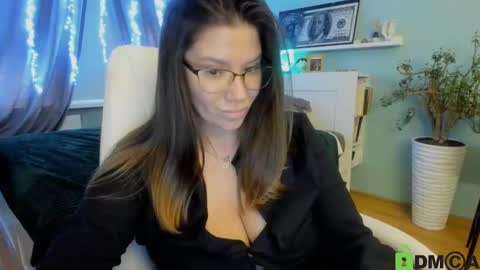 NickyBlein online show from January 18, 2025, 1:18 pm