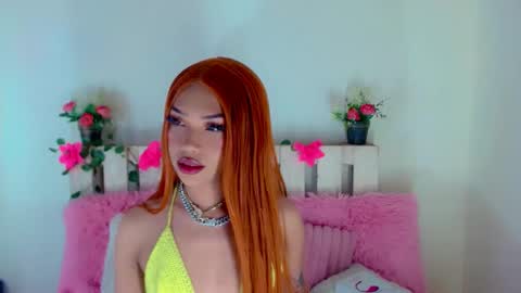 Snapshot of nickynoa chatting on January 25, 2025, 10:18 pm Nicky online show from January 25, 2025, 10:18 pm