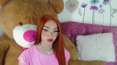 Snapshot of nickynoa chatting on February 10, 2025, 12:52 am Nicky online show from February 10, 2025, 12:52 am
