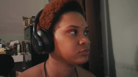 nickythehawtie online show from February 15, 2026, 1:46 am