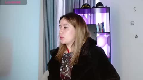 Nicky online show from February 2, 2025, 6:10 pm