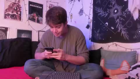 Snapshot of nico_bulge chatting on November 8, 2025, 2:23 am Nicols online show from November 8, 2025, 2:23 am