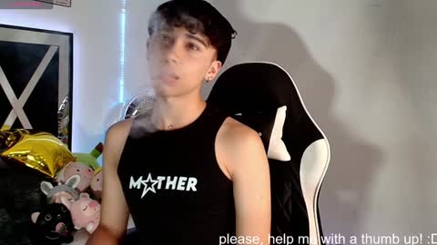 Snapshot of nico_cruz chatting on December 12, 2024, 5:10 am nico online show from December 12, 2024, 5:10 am