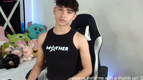 Snapshot of nico_cruz chatting on December 31, 2024, 12:15 pm nico online show from December 31, 2024, 12:15 pm