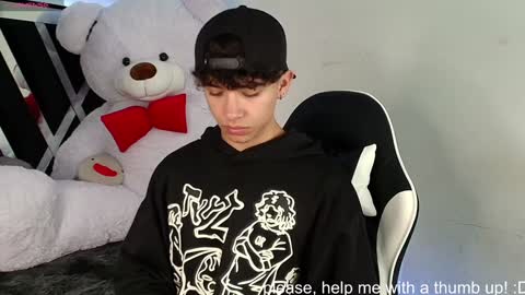 Snapshot of nico_cruz chatting on January 25, 2025, 4:23 am nico online show from January 25, 2025, 4:23 am