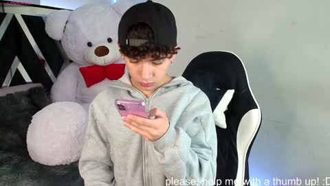 Snapshot of nico_cruz chatting on February 3, 2025, 7:18 am nico online show from February 3, 2025, 7:18 am