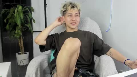 Snapshot of nico_nico_xd chatting on September 29, 2025, 4:50 am Nico  online show from September 29, 2025, 4:50 am