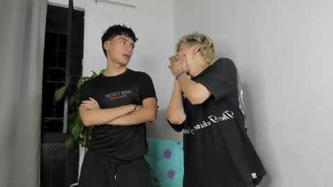 Snapshot of nico_nico_xd chatting on October 12, 2025, 2:10 am Nico  online show from October 12, 2025, 2:10 am