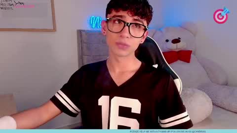 Snapshot of nico_prince chatting on April 19, 2026, 8:11 pm nico online show from April 19, 2026, 8:11 pm
