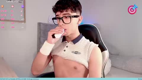 Snapshot of nico_prince chatting on June 5, 2026, 10:15 pm nico online show from June 5, 2026, 10:15 pm