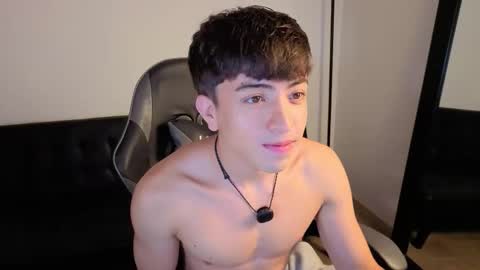 Snapshot of nicoisonline chatting on February 23, 2026, 10:07 pm Nicolas online show from February 23, 2026, 10:07 pm