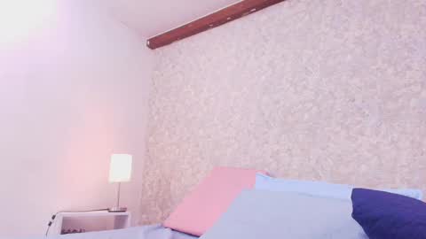 Snapshot of nicol_ferrer chatting on September 29, 2025, 7:19 pm Nicol online show from September 29, 2025, 7:19 pm