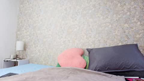 Snapshot of nicol_ferrer chatting on October 6, 2025, 7:22 pm Nicol online show from October 6, 2025, 7:22 pm