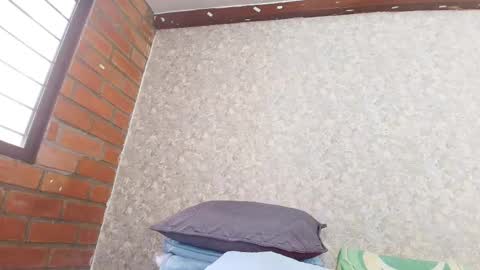 Snapshot of nicol_ferrer chatting on October 8, 2025, 8:17 pm Nicol online show from October 8, 2025, 8:17 pm