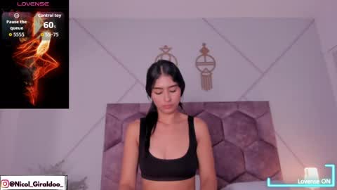 Snapshot of nicol_giraldo chatting on April 11, 2026, 7:45 am Nicol online show from April 11, 2026, 7:45 am