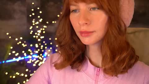 Nicol Moonn online show from December 20, 2025, 6:42 am