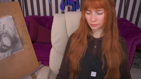 Nicol Moonn online show from May 19, 2026, 5:58 am