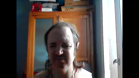 Nicolas online show from March 1, 2025, 3:05 pm