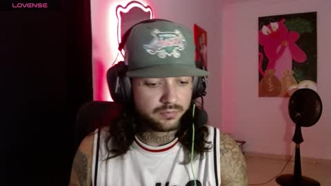 nicolas online show from January 7, 2025, 2:42 am