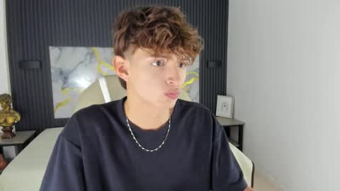 nicolasferrer18 online show from November 23, 2025, 7:35 pm