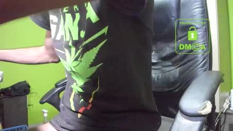 Snapshot of nicolasguy chatting on October 8, 2025, 5:38 am L. Nicolas online show from October 8, 2025, 5:38 am