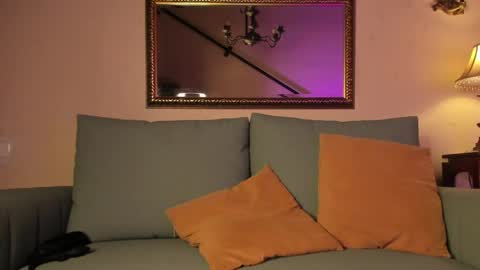 nicolasrodrii online show from April 8, 2026, 11:37 pm