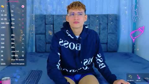 nicolastorres__ online show from May 8, 2026, 4:07 am