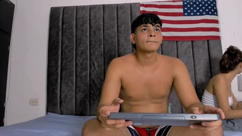 nicole_and_thiago online show from January 10, 2025, 7:11 pm