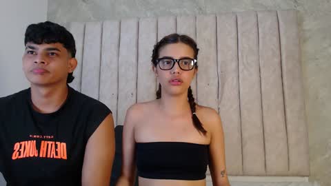 nicole_and_thiago online show from January 25, 2025, 5:07 am