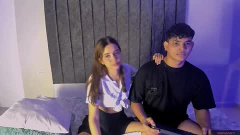 nicole_and_thiago online show from March 7, 2025, 3:49 pm