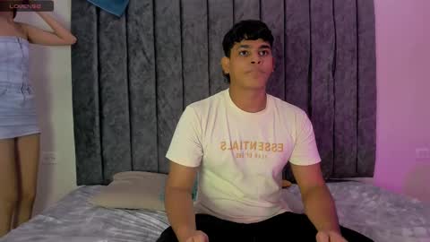 nicole_and_thiago online show from March 10, 2025, 8:56 pm