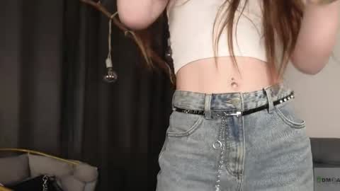 Nicole online show from May 10, 2026, 8:58 pm