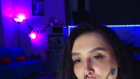 Kitty Nikki online show from January 28, 2025, 10:56 pm