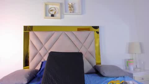 nicole_grace0 online show from September 27, 2025, 12:10 pm