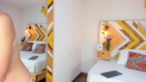 Nicole Haley online show from February 21, 2025, 11:44 am