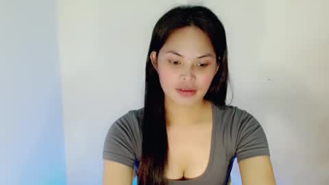 nicole_kiss01 online show from December 1, 2024, 4:29 pm