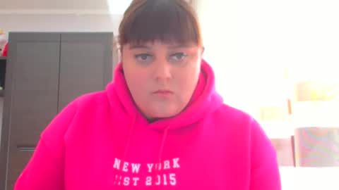 Snapshot of nicole_red__ chatting on October 2, 2025, 9:27 am Nicole online show from October 2, 2025, 9:27 am